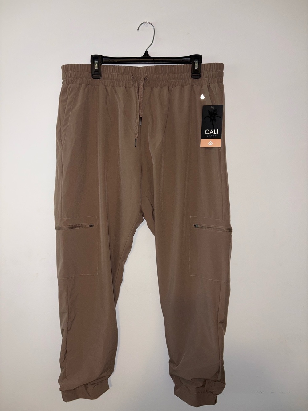 Cali Sport Women’s Khaki Cargo Joggers Lightweight